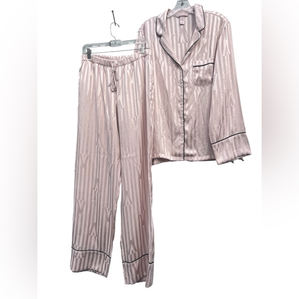 Victoria's Secret Light Pink Satin Pajama Set viscose and polyester blend Large